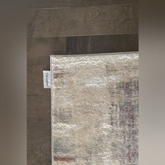 Calvin Klein Rug - Picture 3 of 4